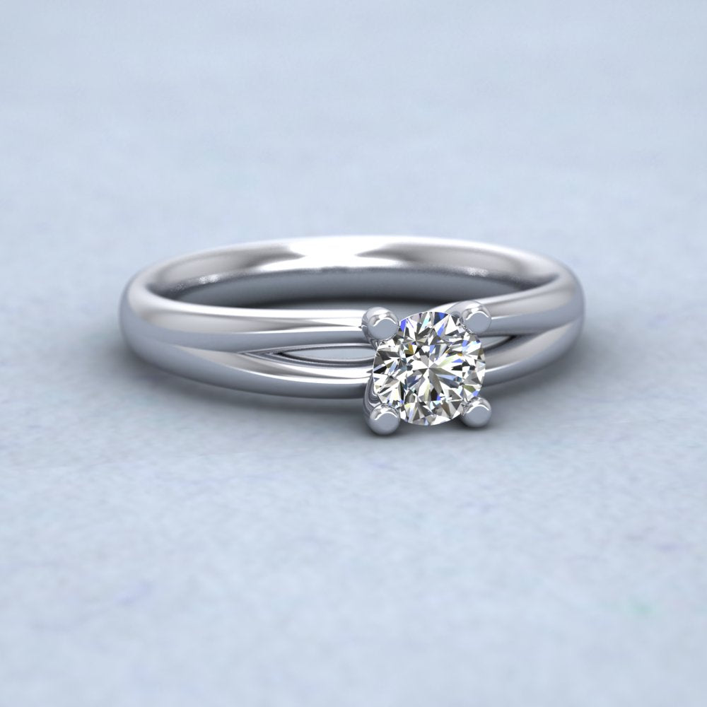 Platinum Split Shoulder Four Claw Diamond Ring