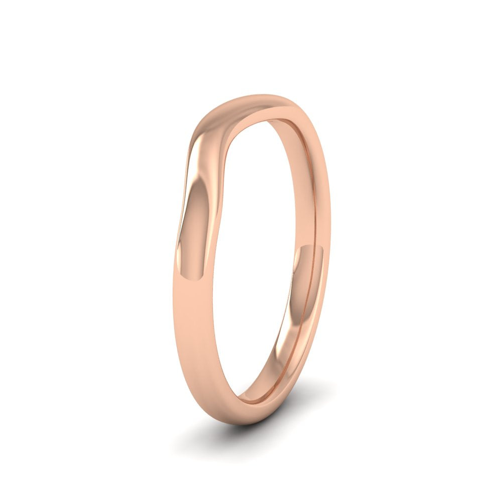 <p>18ct Rose Gold Curved To Fit Plain Wedding Ring. 225mm Wide And Court Shaped For Comfortable Fitting. Suitable For Fitting Next To Single Stone Rings Where The Stone And Setting Protrude Up To 1.5mm Away From The Edge Of The Ring.</p>