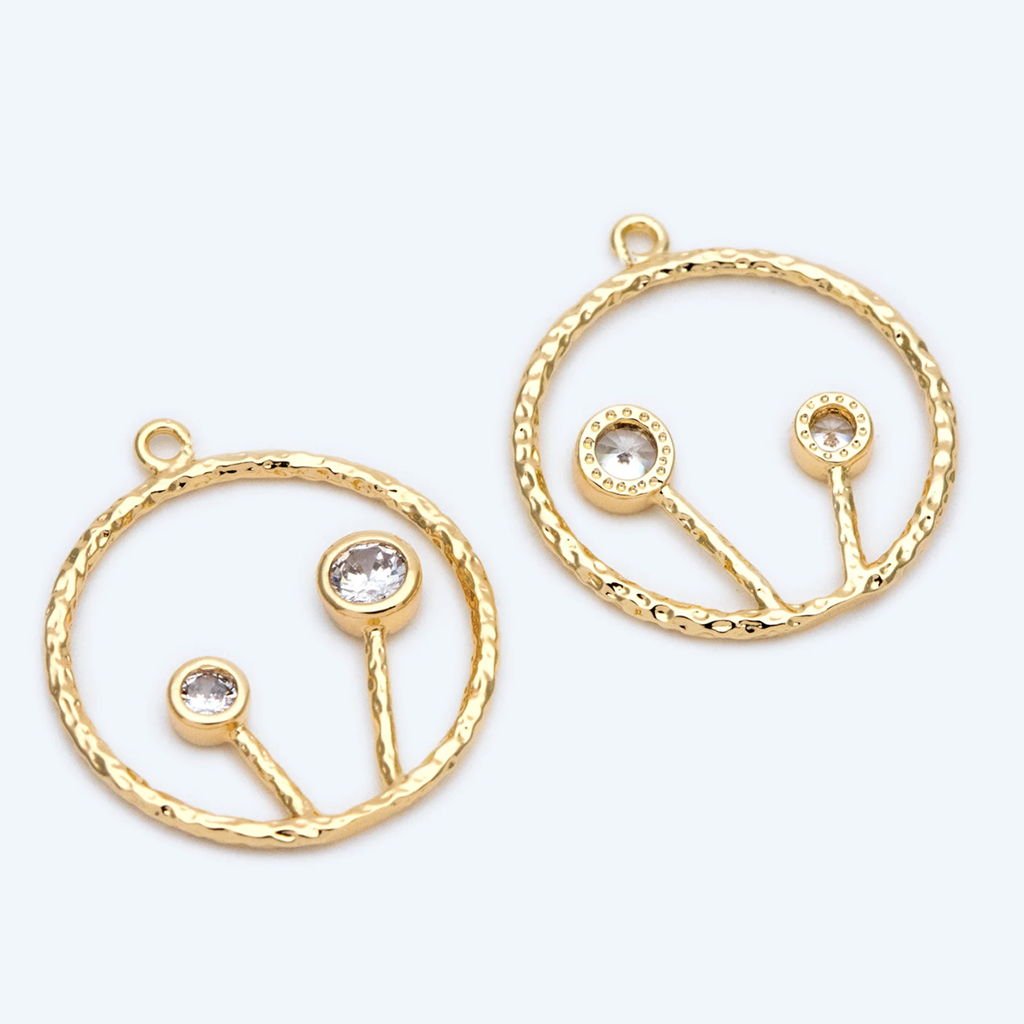 Gold Plated Little flower Crystals in a Circle Necklace