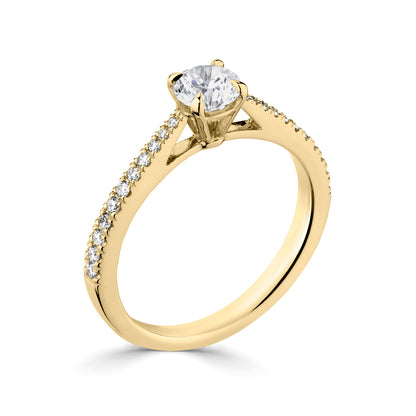 18ct Yellow Gold Diamond Ring With Grain Set Diamond Shoulders