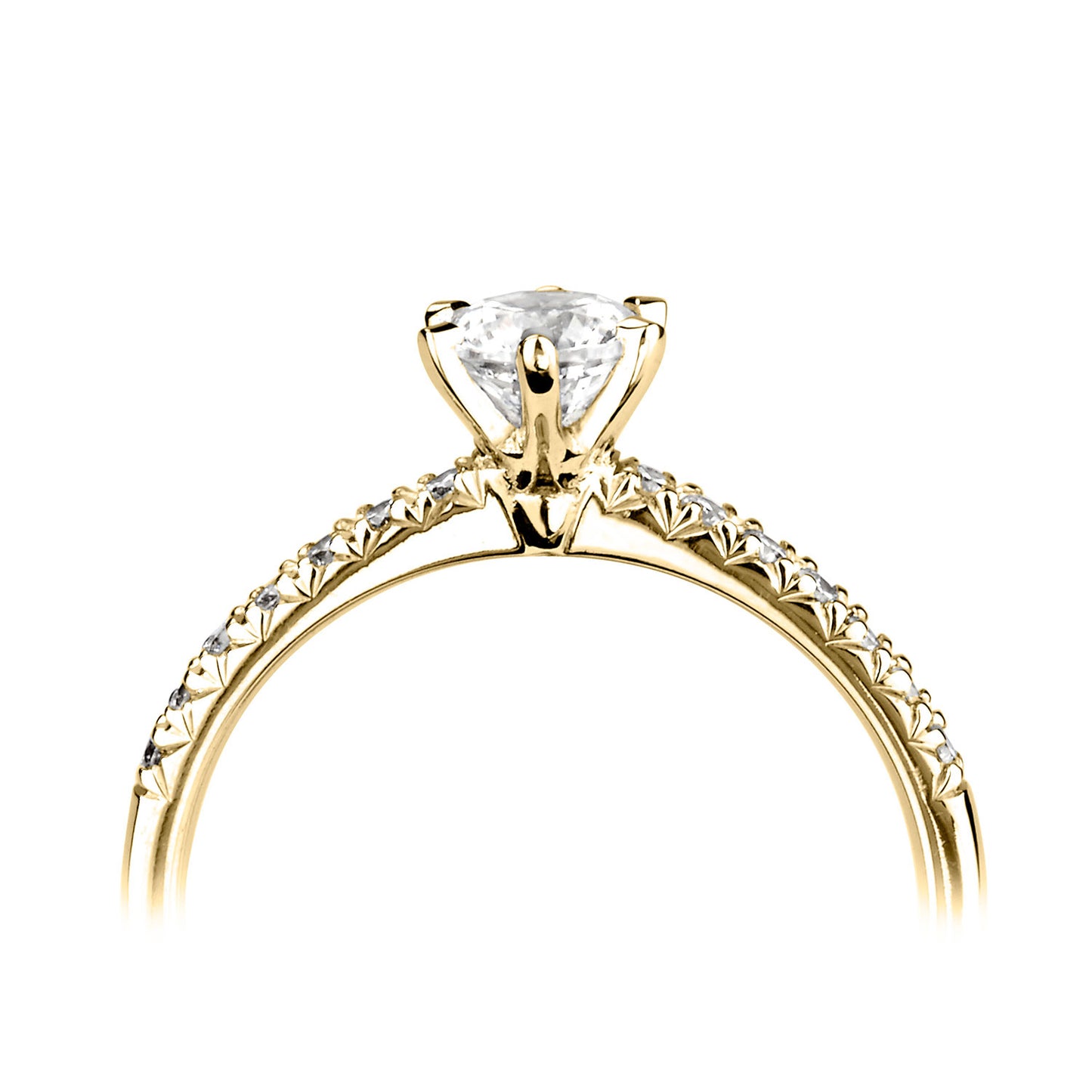 18ct Yellow Gold Six Claw Diamond Ring With Diamond Shoulders