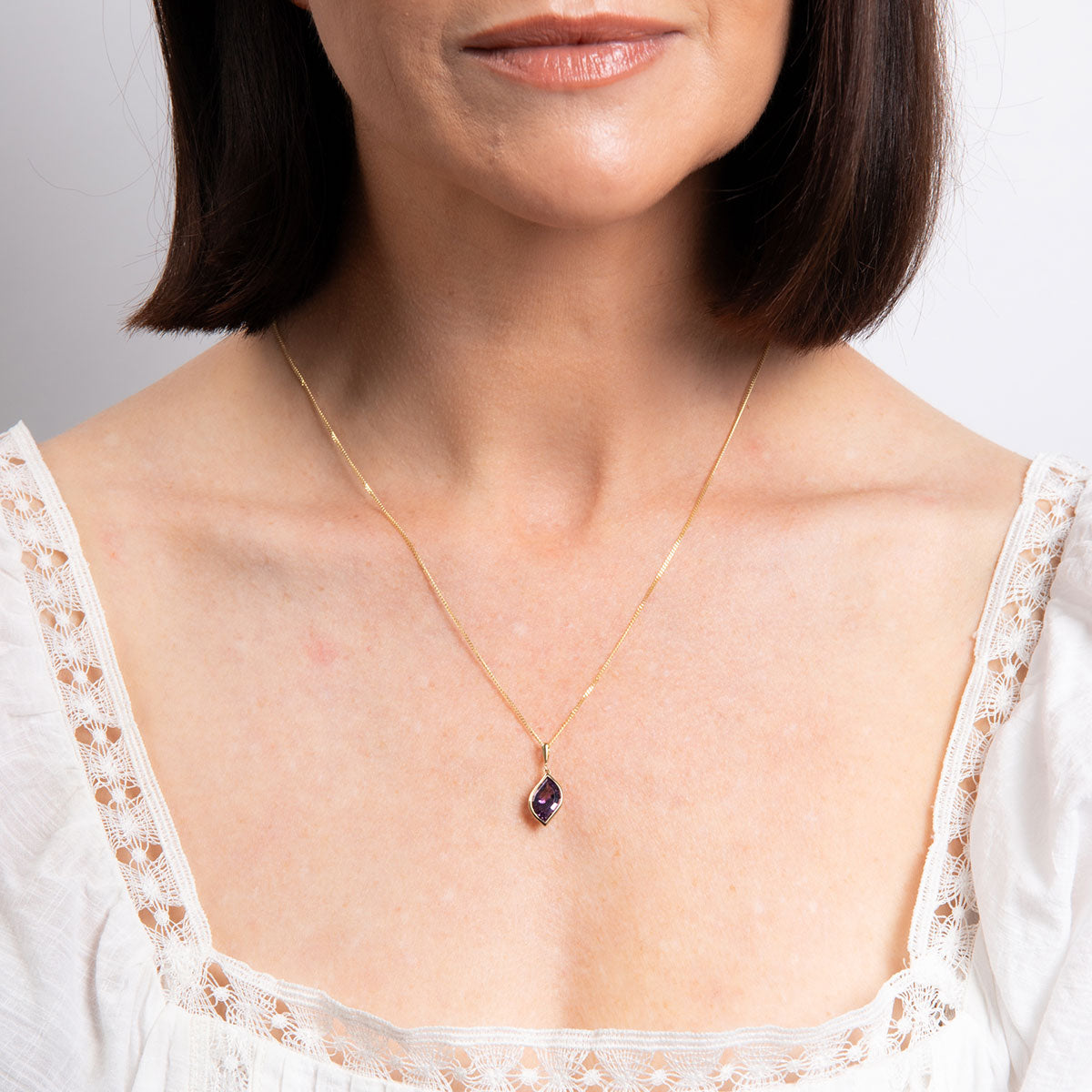 9ct yellow Gold Amethyst Set Drop Pendant