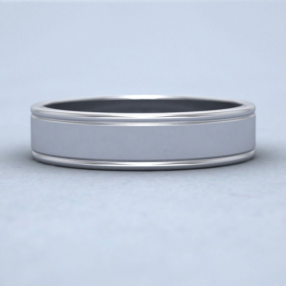 Rounded Edge Grooved Pattern Flat 18ct White Gold 5mm Flat Wedding Ring