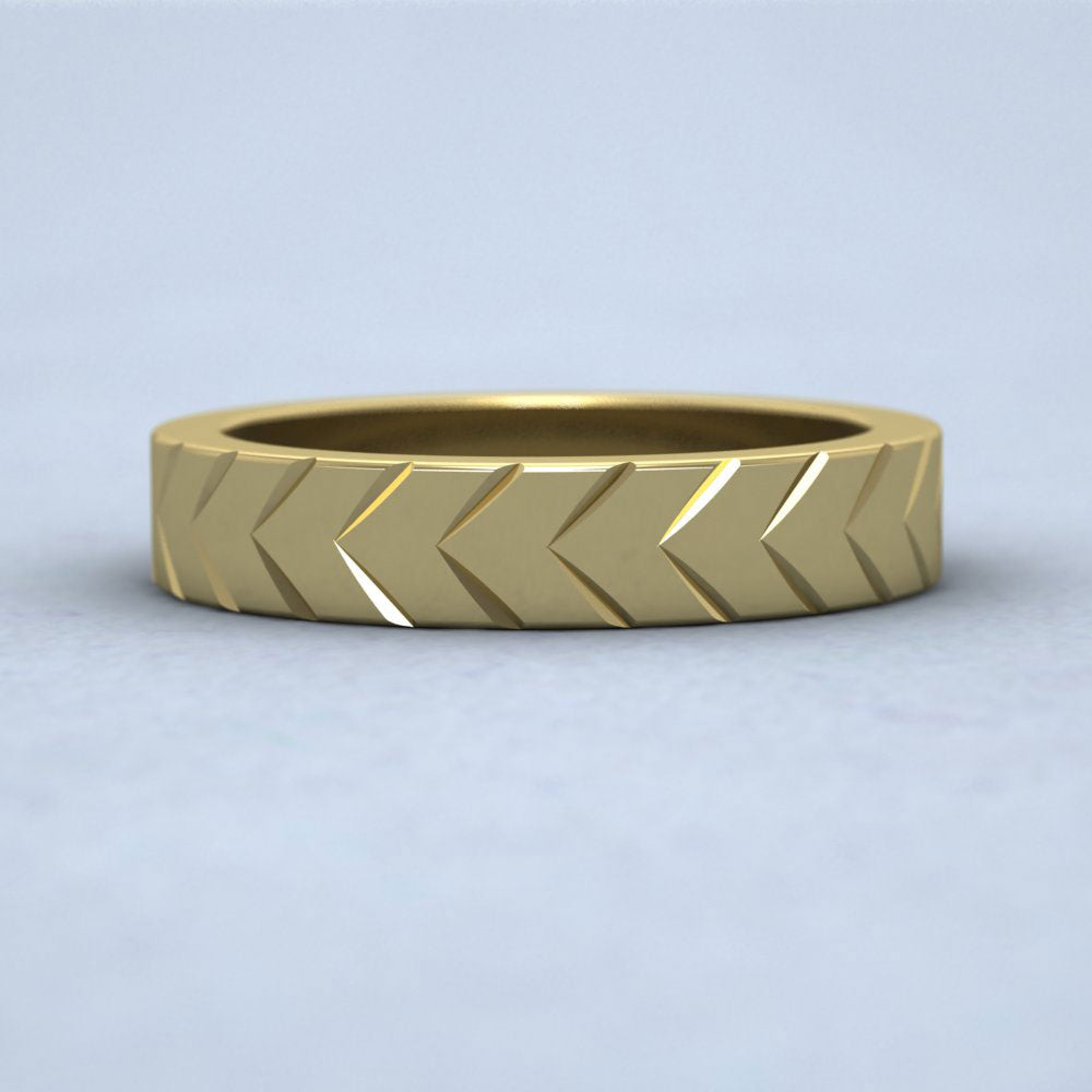 Chevron Pattern 18ct Yellow Gold 4mm Wedding Ring