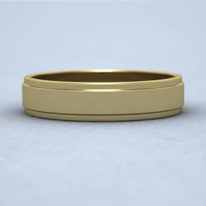 Stepped Edge Pattern Flat 9ct Yellow Gold 5mm Flat Wedding Ring