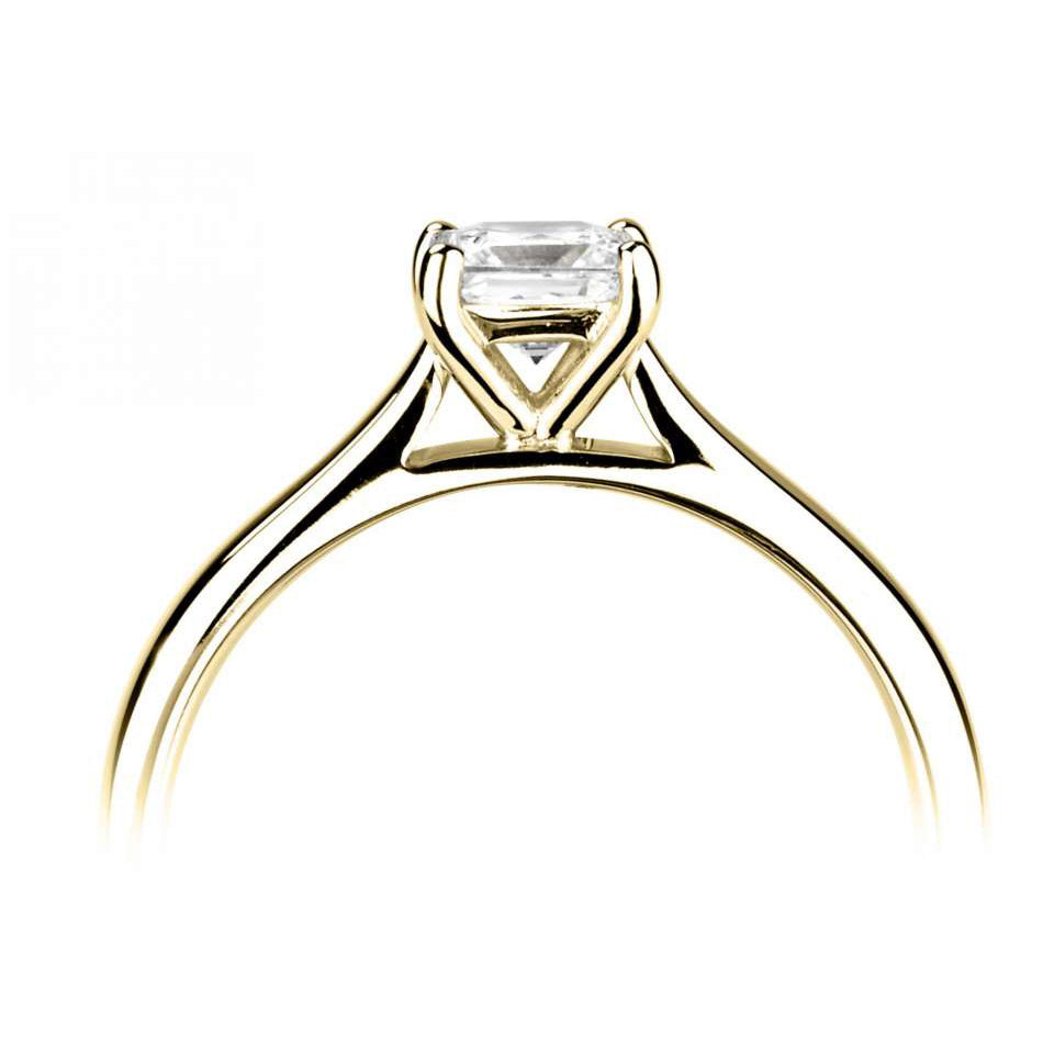 18ct Yellow Gold Princess Cut Four Claw Diamond Ring