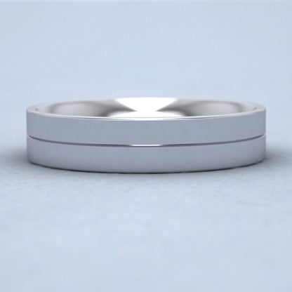 18ct White Gold 5mm Wedding Ring With Line G Down View