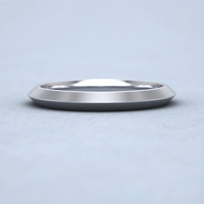 Knife Edge Shape 500 Palladium 2.5mm Wedding Ring Down View