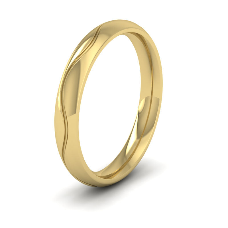<p>18ct Yellow Gold Wave Patterned Wedding Ring.  3mm Wide And Court Shaped For Comfortable Fitting</p>