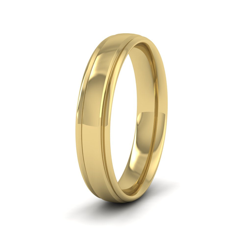Edge Line Patterned 14ct Yellow Gold 4mm Wedding Ring