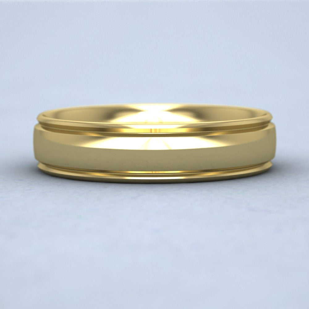 Edge Line Patterned 9ct Yellow Gold 5mm Wedding Ring Down View