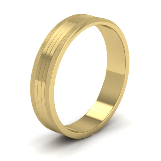 Grooved Pattern 18ct Yellow Gold 4mm Flat Wedding Ring