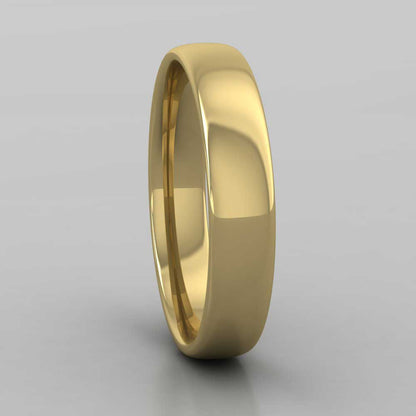 18ct Yellow Gold 4mm Cushion Court Shape (Comfort Fit) Classic Weight Wedding Ring Right View