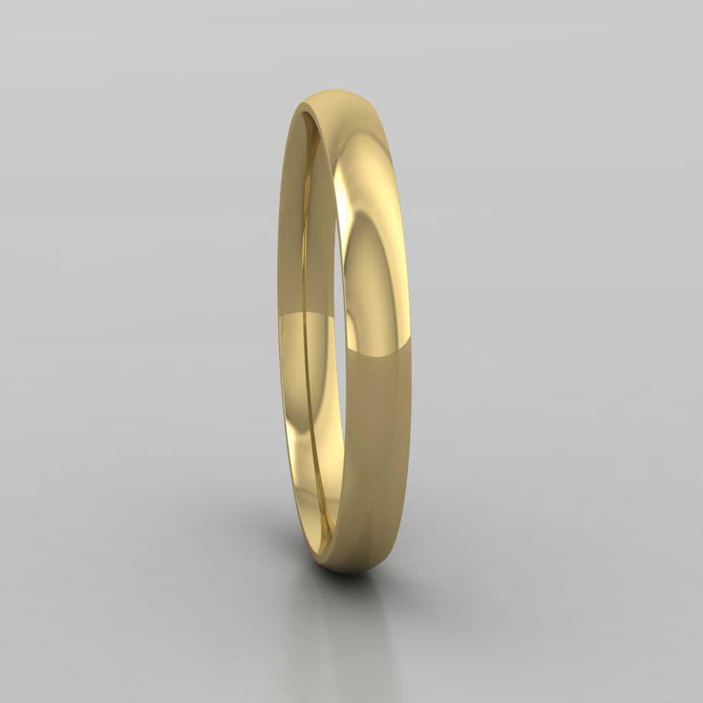 22ct Yellow Gold 2.5mm Court Shape (Comfort Fit) Classic Weight Wedding Ring Right View